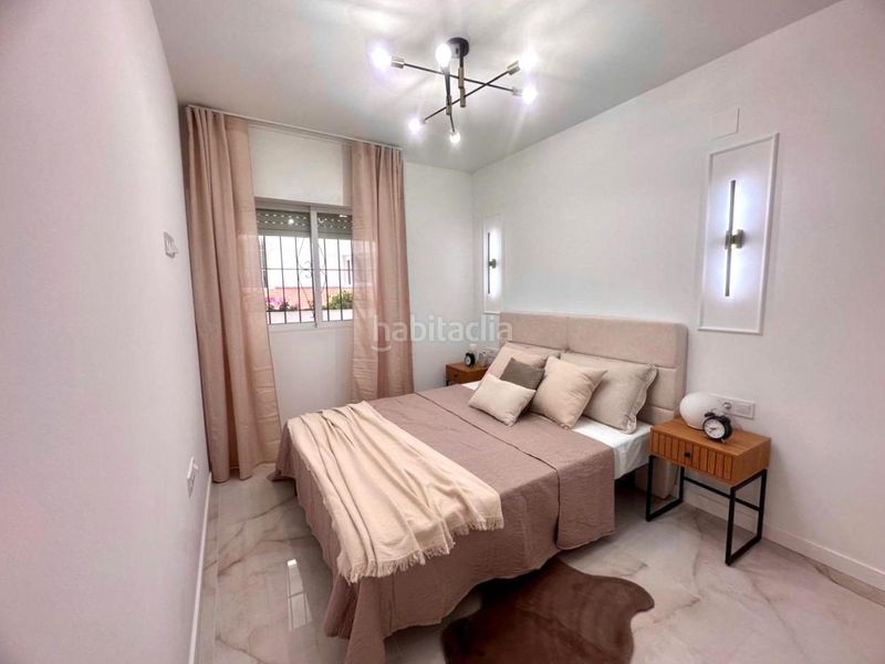 Foto 0ae0c5e7-4383-427b-b632-79df2f562988. Apartament amb piscina a Zona Playa del Cura Torrevieja