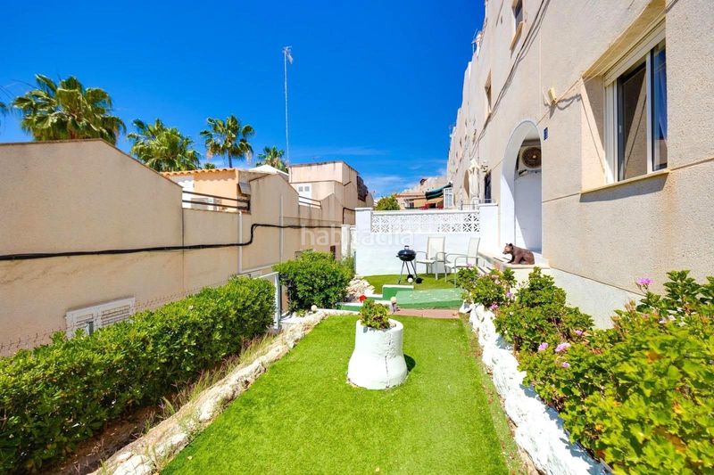 Foto ba2b7a14-64a4-4002-b5d6-32bfd885c86f. Casa amb piscina a Los Balcones-Los Altos Torrevieja