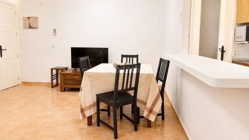 Foto 46425efc-e8af-498a-bbe9-bd8bbd193e28. Apartament amb aparcament a Avenida Habaneras - Curva de Palangre Torrevieja