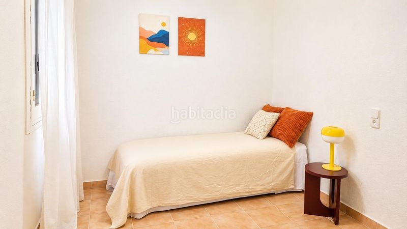 Foto 4f2b7e73-35d8-47c8-8722-e315f619f20a. Apartament amb aparcament a Avenida Habaneras - Curva de Palangre Torrevieja