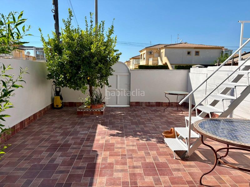 Foto 4ad71ed3-083a-4900-abe4-1f0c3f9ec72b. Casa adossada a La Florida Orihuela
