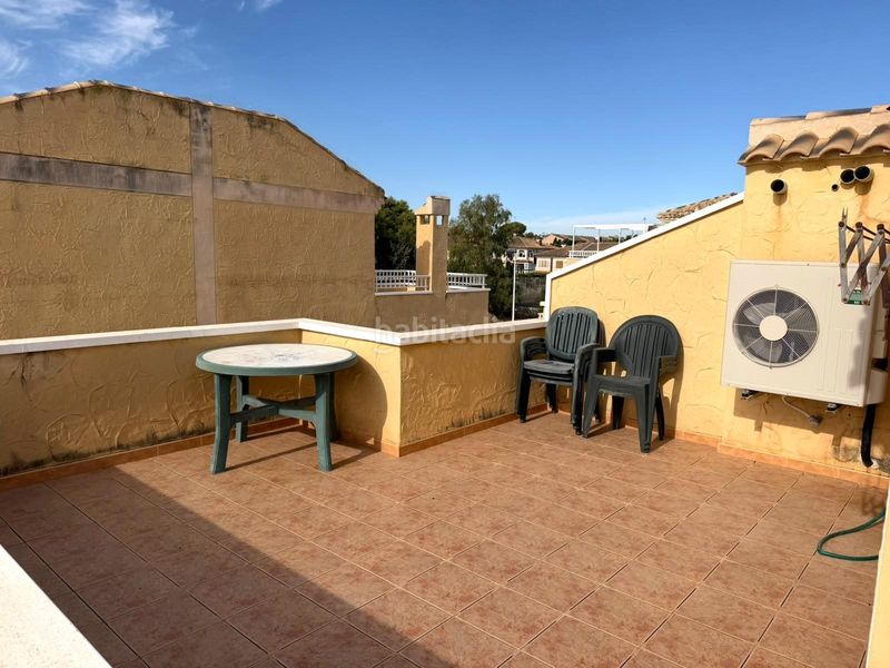 Foto 13f79cba-d0c8-45f3-887e-0b57d9c95086. Maison jumelée avec parking piscine dans Los Balcones-Los Altos Torrevieja