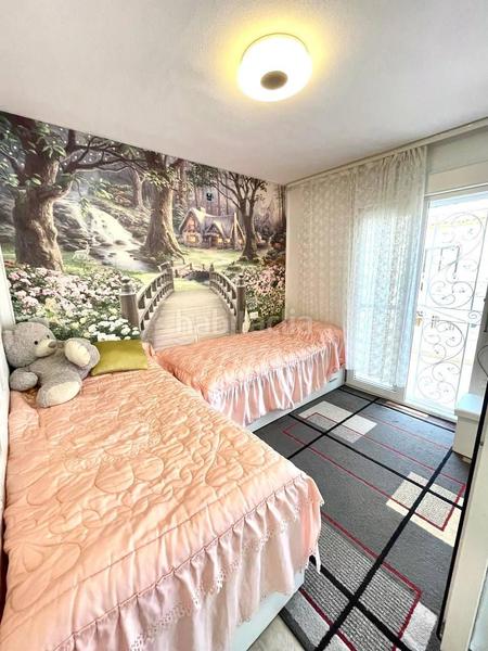 Foto 31e0f9ac-4c41-47ec-a8ba-55b911d27867. Casa aparellada amb piscina a Playa Flamenca Orihuela