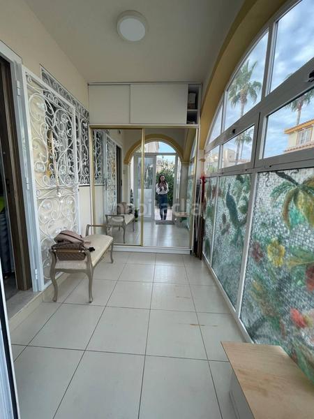 Foto 32244782-236b-4983-b135-aac1821bfa45. Casa aparellada amb piscina a Playa Flamenca Orihuela