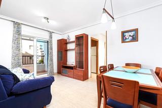 Appartement in Pueblo. Maravilloso apartamento de 2 habitaciones con 2 terrazas y garaj