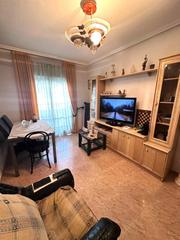Appartement à Zona Playa del Cura. Acogedor apartamento de 2 dormitorios con balcón en torrevieja