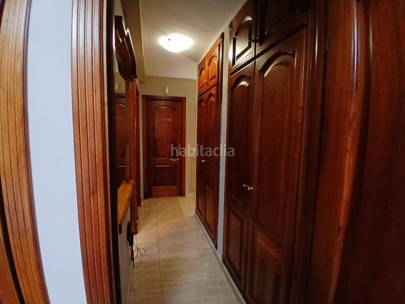 Foto e502bac1-3d6a-41b2-b2c3-313cad1eeaf4. Casa adossada amb aparcament a Llano del Camello San Miguel de Abona