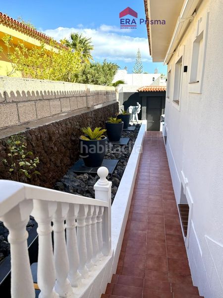 Foto d6b1c686-1668-4d9a-a68a-b73c973d33d0. Xalet amb aparcament piscina a Costa del Silencio Arona