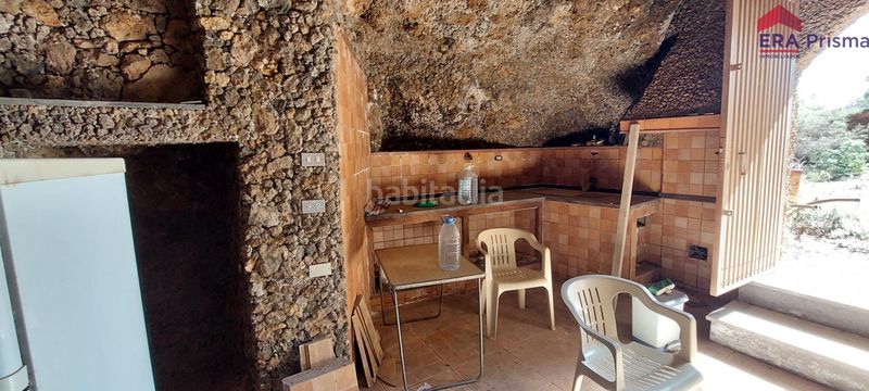 Foto caacea99-196e-449c-bffd-f6975a761e2a. Finca rústica terreno con cuevas en Araya Candelaria