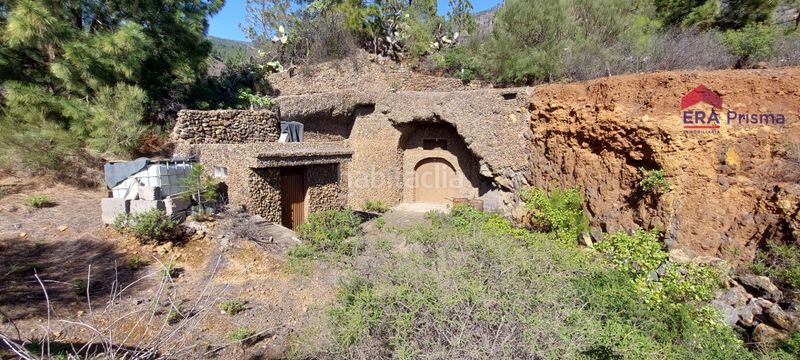 Foto dc7469b7-a7c3-46b9-8120-bf197d7b6f5b. Finca rústica terreno con cuevas en Araya Candelaria