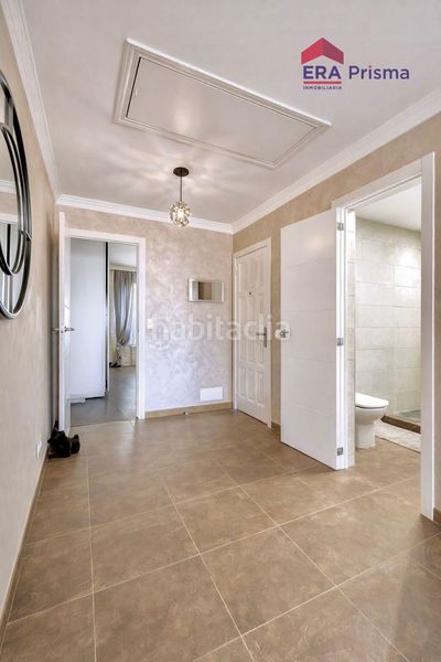 Foto cf314940-823e-428a-9806-d8370ed2f7e0. Apartament amb piscina a Playa Fañabé Alto Adeje