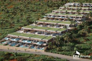 Chalet en Callao Salvaje - Playa Para�so. Obra nueva de lujo en primera l�nea de mar en costa adeje