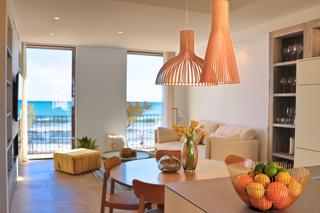 House in Es Portixol-Es Molinar. Exclusive new beachhouse directly by the sea with amazing views