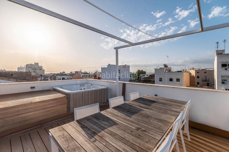 Foto 671c0632-d7a5-4f9f-95d4-519e74ba0c8e. House with fireplace heating parking in Santa Catalina Palma de Mallorca