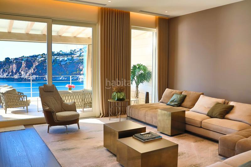 Foto a382e0a1-2d68-4013-adb6-eac11b608689. Casa sunset villa in first sea line in cala llamp - puerto en Andratx