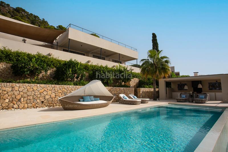 Foto fcadf89d-977a-403e-8f41-8e5bd920ba31. Chalet avec cheminée chauffage parking piscine dans Son Servera