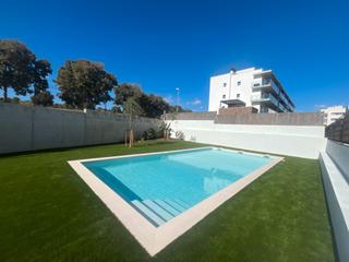 Apartament a Avinguda de la collada 108. ¡ultimo piso! planta baja con mas de 60m2 de terraza