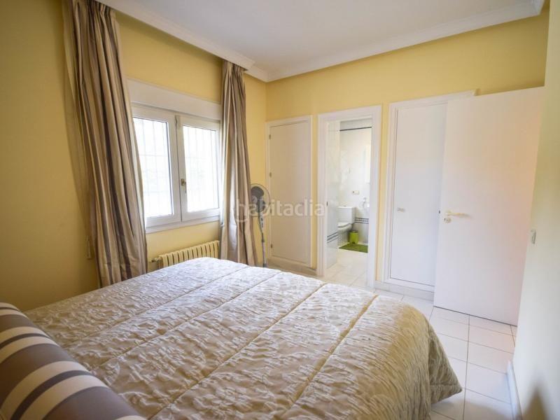 Foto 8c530f78-2f53-43c8-97d3-d008e67d2108. Chalet mit heizung pool in Marbesa Marbella