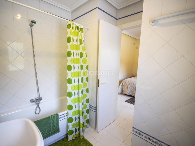 Foto b52a693a-2e7a-46fb-a86c-ca5403fc5ea9. Chalet mit heizung pool in Marbesa Marbella