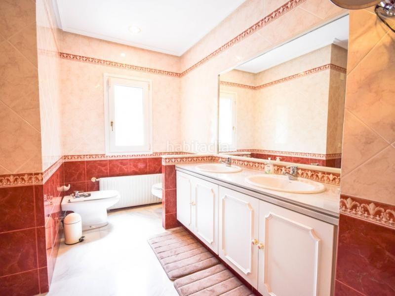 Foto cbdae2a8-616f-47eb-8e27-d795b2308793. Chalet mit heizung pool in Marbesa Marbella