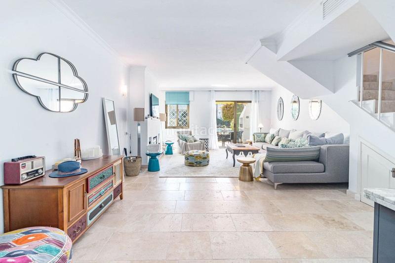 Foto 04a4df47-9522-4e92-9bfb-b42b9faaaa02. Affitto casa a schiera con riscaldamento piscina in Marbella