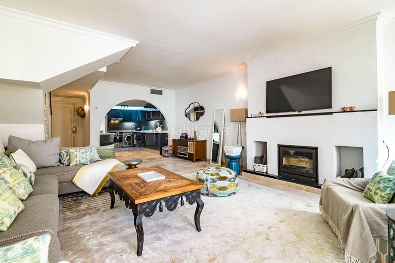 Foto 24961564-faa1-49c3-bc87-2bad1d519ccb. Rent semi detached house with heating pool in Las Brisas Marbella