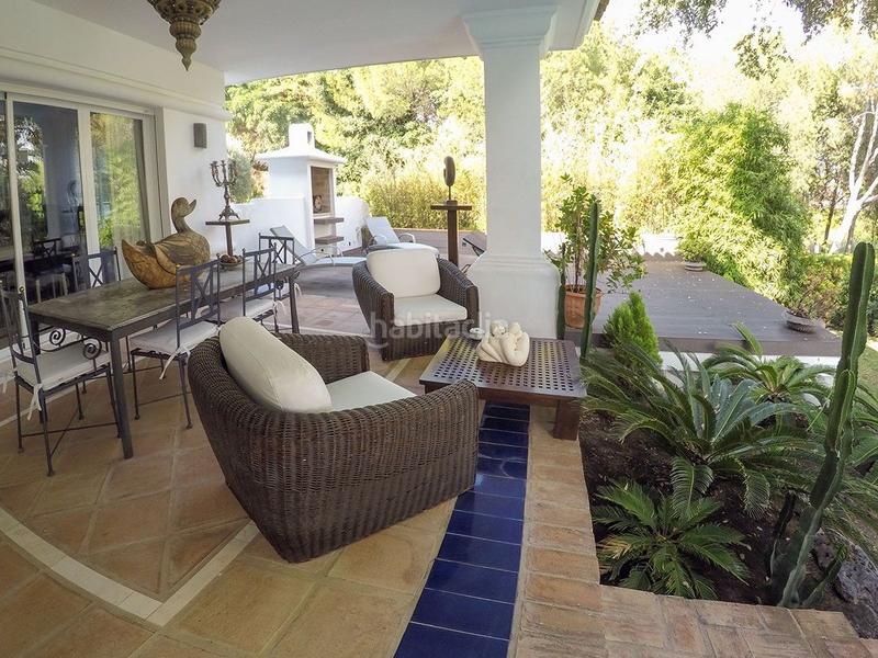 Foto 313621c2-28cb-4d55-abf9-44f75c4f7e2d. Chalet mit heizung pool in Sierra Blanca Marbella