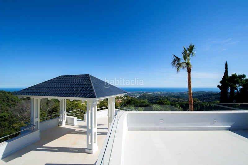 Foto 1207238e-d0e7-4c5c-872b-7a37b6f4e16b. Chalet with heating pool in La Zagaleta Benahavís