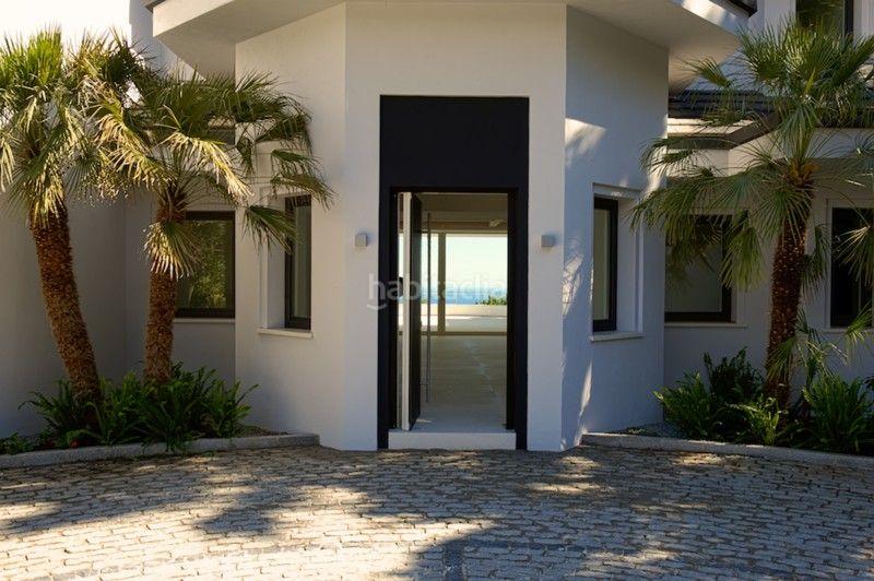 Foto ba349d13-8648-4a82-8b4b-d1b85a974ef1. Chalet with heating pool in La Zagaleta Benahavís