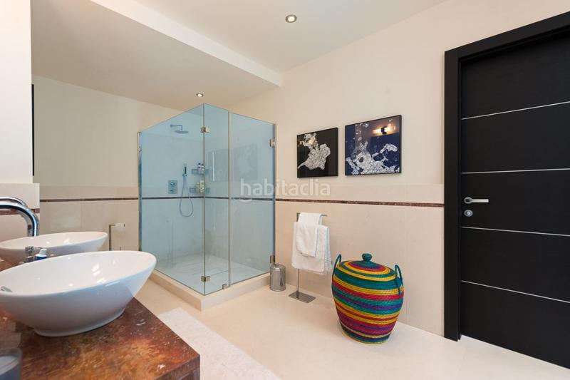 Foto 4490d404-a13f-4dee-b5f9-1de8d30ffb7d. Chalet espectaculares villas de lujo de obra nueva en Marbella