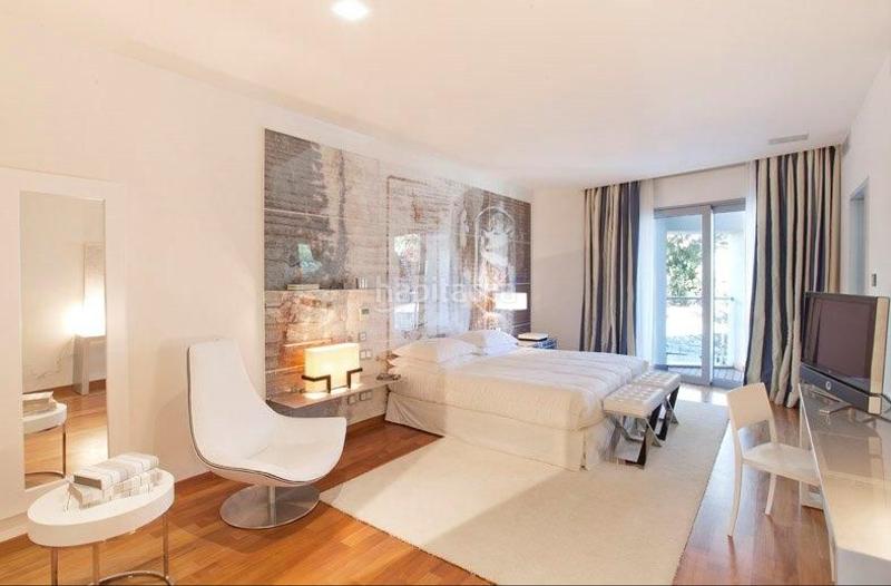 Foto aa0d97ff-2d15-40aa-867c-e7959f222692. Chalet espectaculares villas de lujo de obra nueva en Marbella