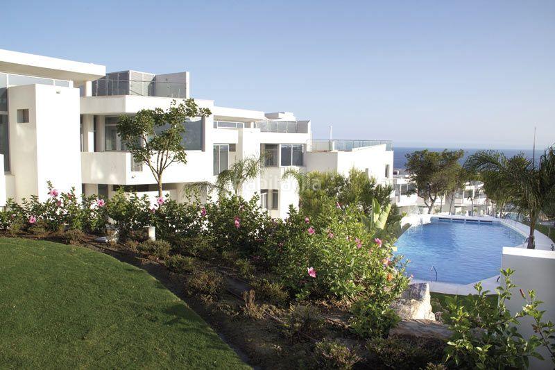 Foto c034ef67-9833-4a15-a42e-f6cced63f516. Chalet espectaculares villas de lujo de obra nueva en Marbella