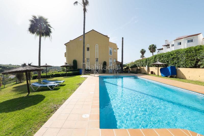 Foto 4782ca7e-c7bc-453a-8ec1-3095d6a87575. Affitto piccolo appartamento con riscaldamento piscina in Estepona