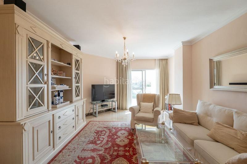 Foto 1d2c4486-880e-4254-90d0-3af08f26ada7. Location appartement avec chauffage piscine dans Bel - Air Estepona