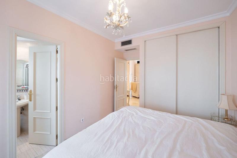 Foto a74f5a4f-0cbe-4c74-8bee-fc3b2db95b53. Location appartement avec chauffage piscine dans Bel - Air Estepona
