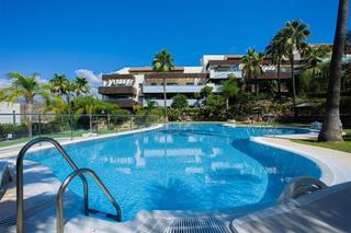 Apartamento en Los Flamingos. Fantástico apartamento en los flamingos, benahavís