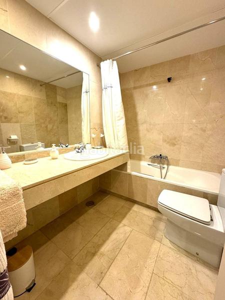 Foto ad6bf624-28f9-4b4b-b2a3-9e9a9374c343. Location attique avec chauffage piscine dans Seghers Estepona