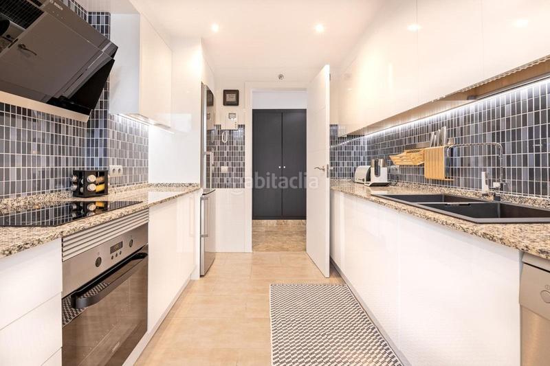 Foto d9ca447b-0882-41a1-9acf-e40a37deffe5. Miete appartement mit heizung pool in La Concha - Resina Golf Estepona