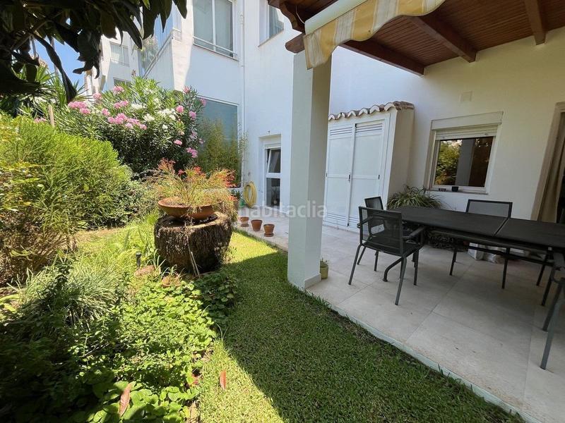 Foto 1e52ce42-625d-465a-a620-761e4fabb908. Lloguer apartament amb calefacció piscina a Nueva Atalaya Estepona