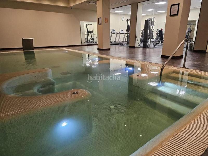 Foto b8d000a9-8f69-41e4-995a-7416c6df0a84. Miete appartement mit heizung pool in Nueva Atalaya Estepona