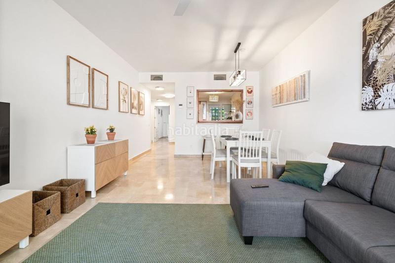 Foto bc3de42c-c240-4aa6-b975-eba85e643445. Alquiler apartamento estupendo apartamento en La Duquesa, en Manilva