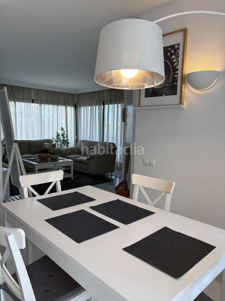 Foto 35ad6521-bca0-4296-8199-8aabf3e34b04. Alquiler apartamento estupendo apartamento en Calahonda, costa en Mijas