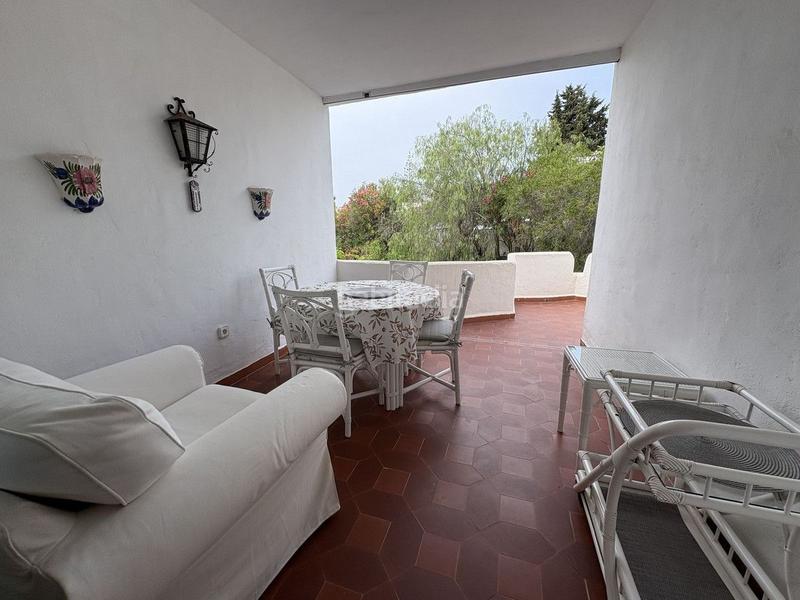 Foto 42723608-c703-4cf5-b8d3-c422895692c8. Lloguer apartament amb calefacció piscina a Calahonda Mijas