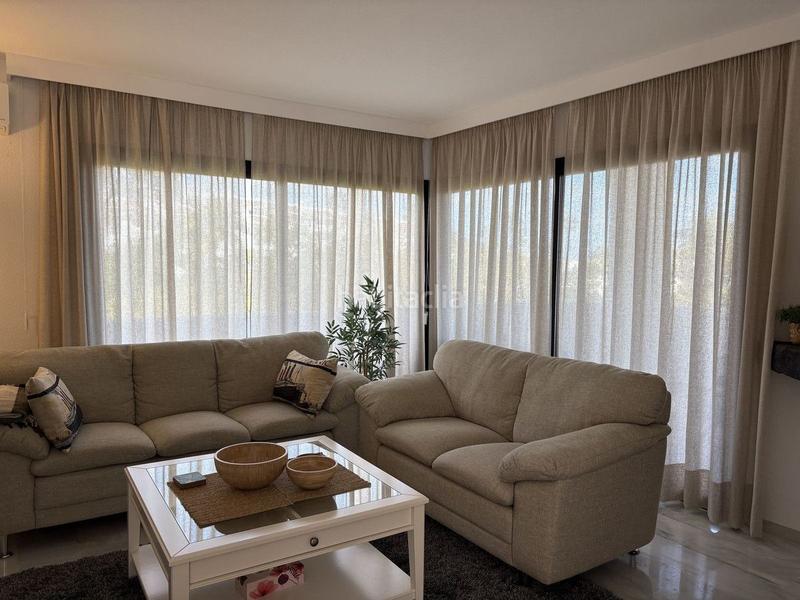 Foto 744983cf-02f1-4086-a988-ff3360902920. Location appartement avec chauffage piscine dans Calahonda Mijas