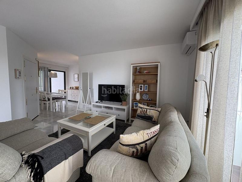 Foto 441f67b6-9d88-4def-b5db-65de2a7106b2. Rent apartment with heating pool in Calahonda Mijas