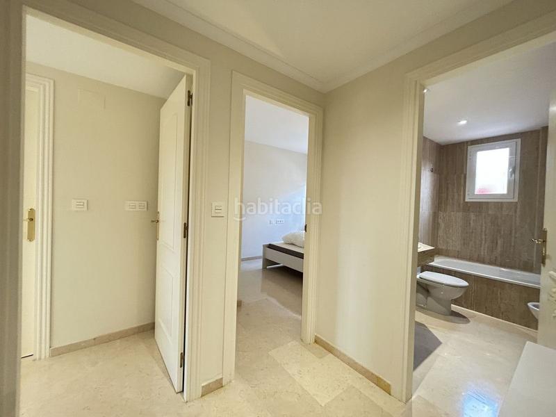 Foto 876e2fe2-f143-42e2-93f6-3632d7073af3. Alquiler apartamento estupendo apartamento en elviria, en Marbella