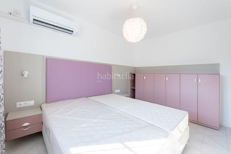 Foto 52e9f229-a1bd-4742-a18b-20a9e7dfadfc. Lloguer dúplex amb calefacció piscina a Calahonda Mijas