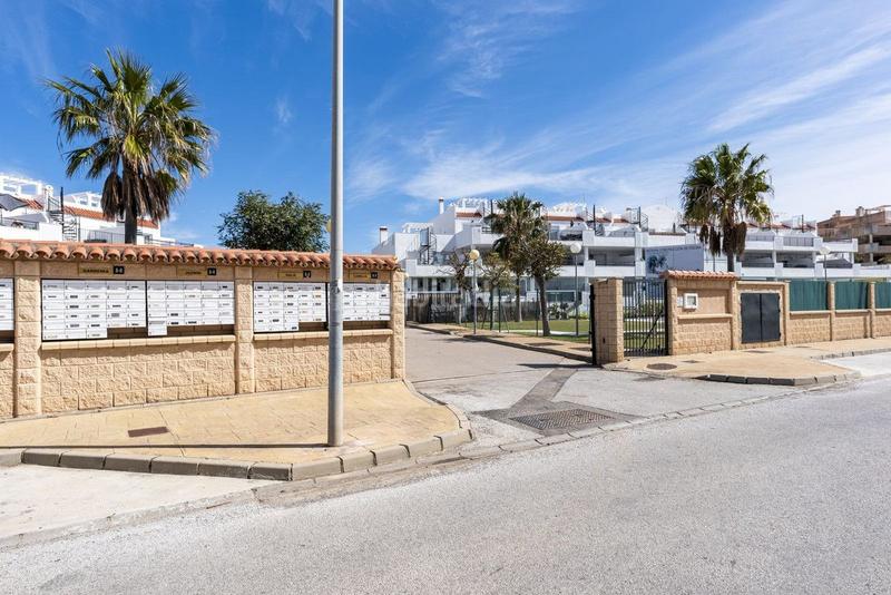 Foto 94eb3887-d074-426d-af6b-951afa831c0d. Miete dachwohnung mit heizung pool in Doña Julia Golf Casares