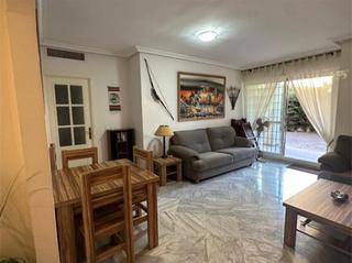 Appartement à Nueva Andalucía centro. Estupendo apartamento en nueva andalucía, marbella
