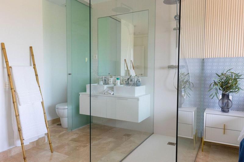 Foto df864130-9235-4c27-82cc-33baee26fecf. Rent penthouse with heating pool in El Paraíso Benahavís